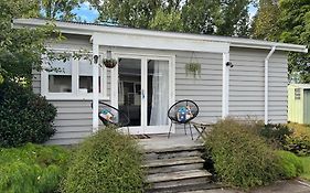 Kotahi Cottage